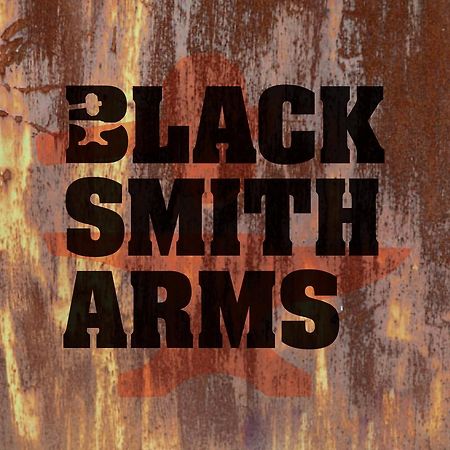 The Blacksmith Arms Bed & Breakfast Олтън Екстериор снимка